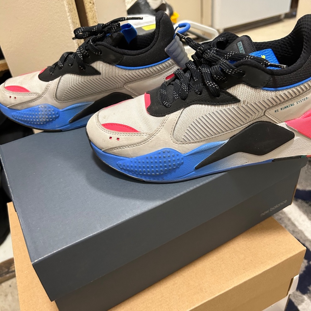 Puma - Picture 2 of 5